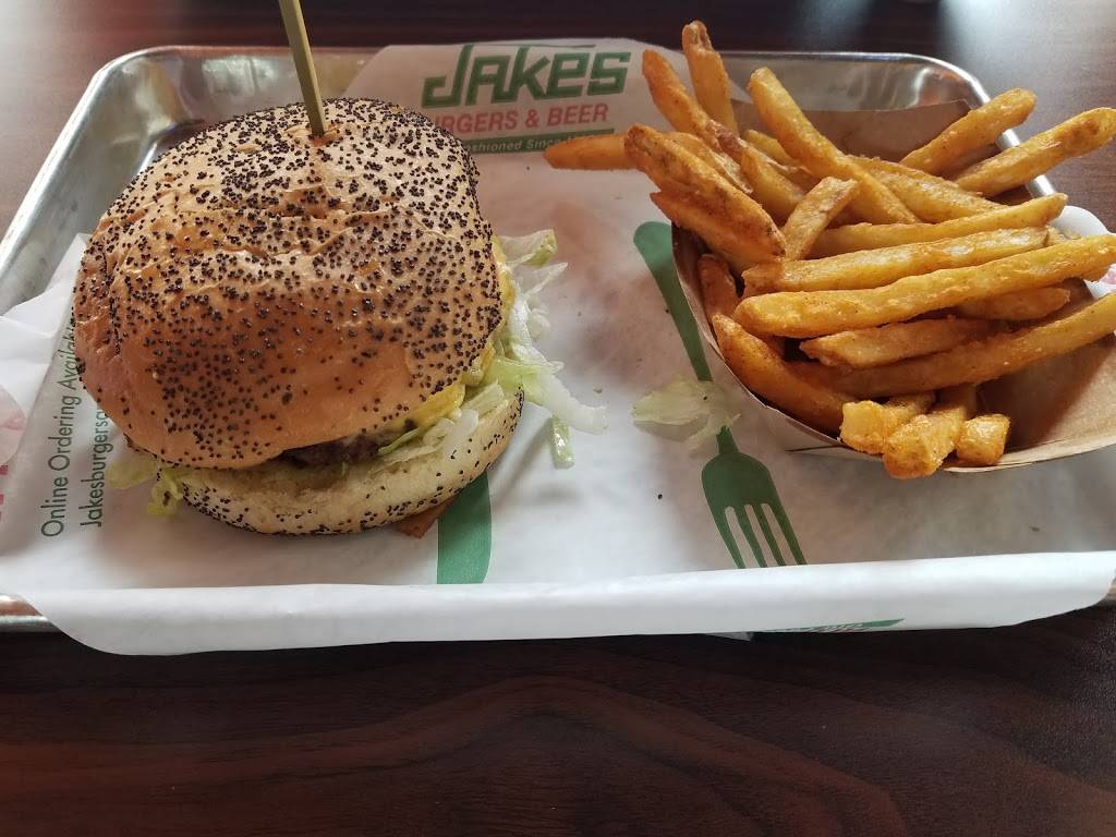 Jakes Burgers and Beer | restaurant | 3540 E Broad St #132, Mansfield, TX 76063, USA | 8174397171 OR +1 817-439-7171