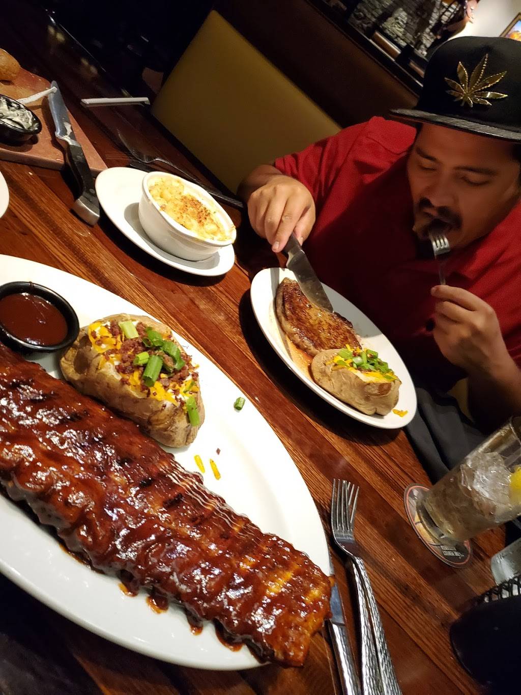 LongHorn Steakhouse | meal takeaway | 4305 Holiday Inn Express Way Northwest N, Cleveland, TN 37312, USA | 4234723430 OR +1 423-472-3430