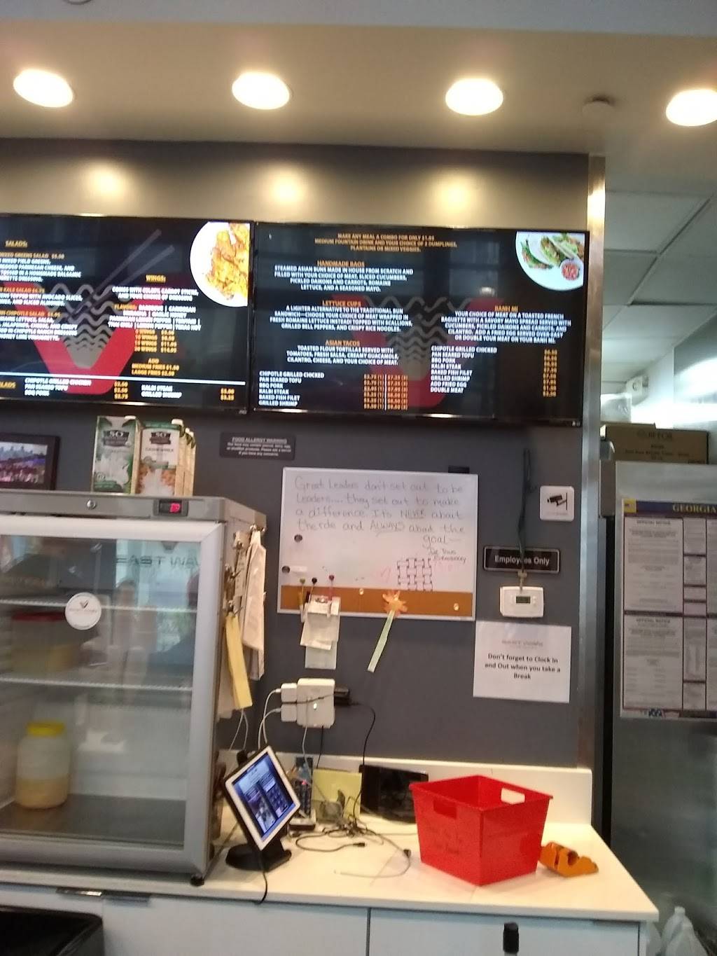 East Wave Asian Fusion | restaurant | 60 Luckie St NW, Atlanta, GA 30303, USA | 4042282697 OR +1 404-228-2697