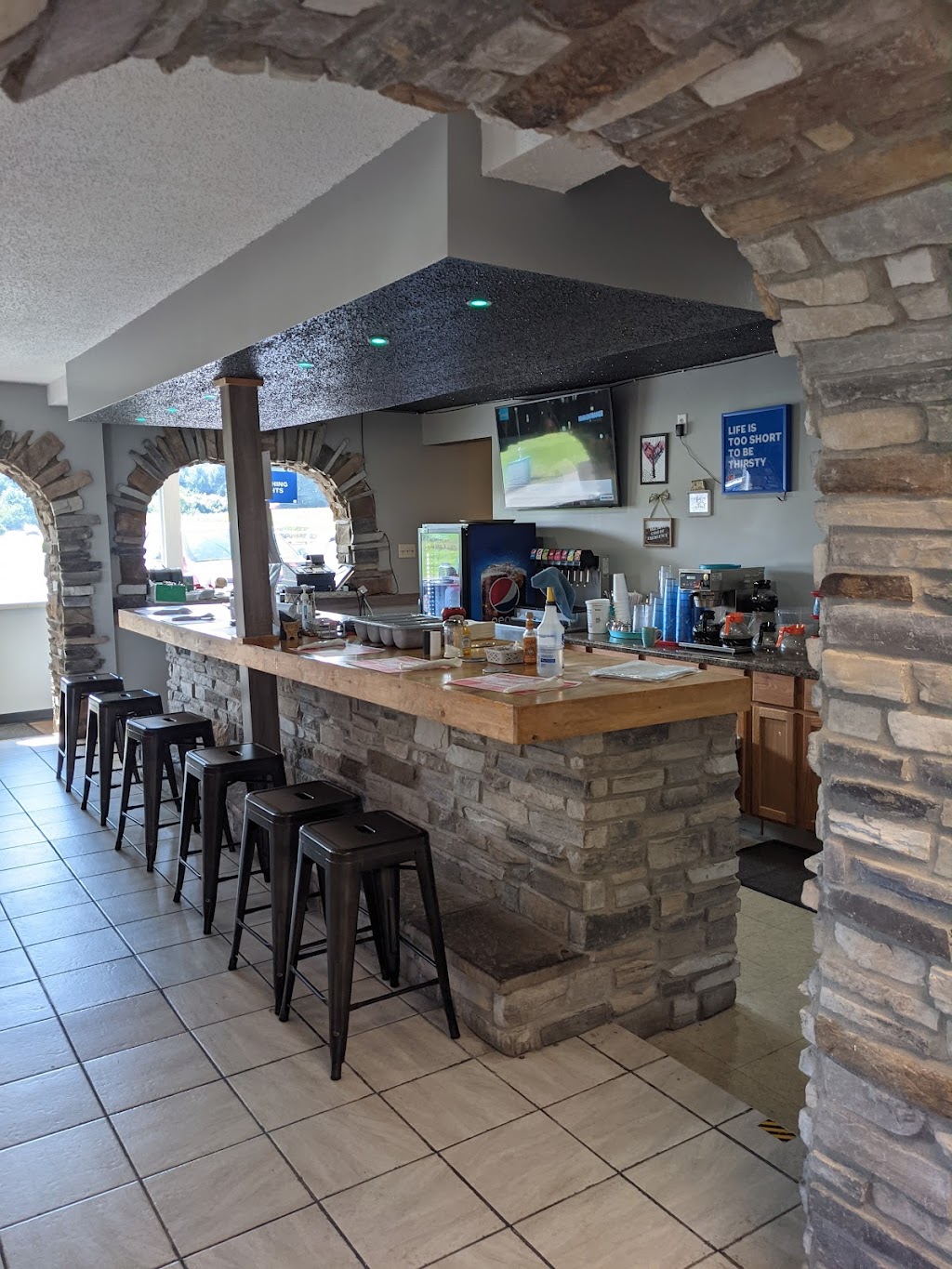 Sylvan Shores Diner | restaurant | 611 Kelly St Ext, Rome City, IN 46784, USA | 2603031469 OR +1 260-303-1469