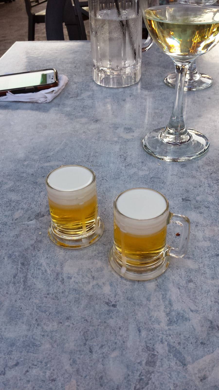 Tavern On the Main | restaurant | 235 S Main St, Clawson, MI 48017, USA | 2485881696 OR +1 248-588-1696