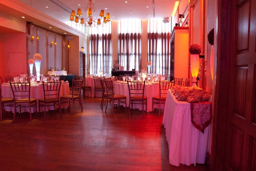 Tosca Marquee | restaurant | 4034 E Tremont Ave, The Bronx, NY 10465, USA | 7188636363 OR +1 718-863-6363