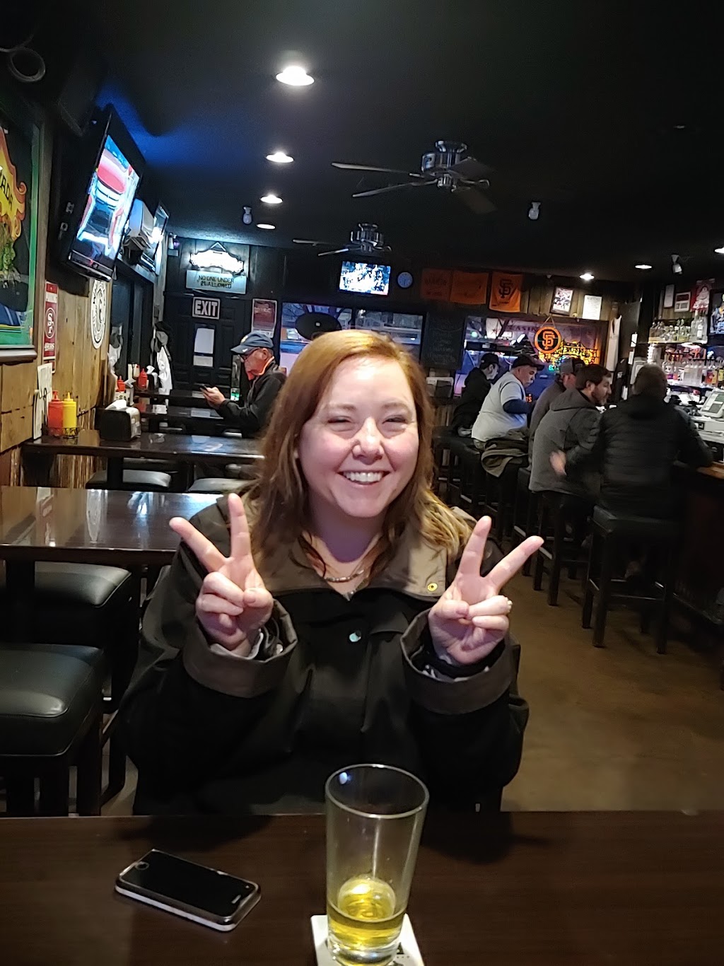 Park Avenue Pub | restaurant | 2010 Park Ave, Chico, CA 95928, USA | 5308933500 OR +1 530-893-3500