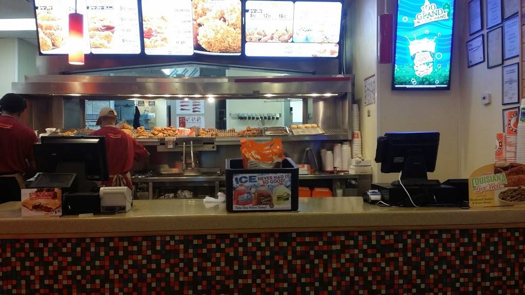 Popeyes Louisiana Kitchen | restaurant | 2406 Bay Area Blvd, Houston, TX 77058, USA | 2814886102 OR +1 281-488-6102