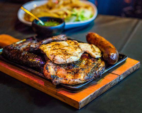 La Gozadera Chicago | restaurant | 2542 W Peterson Ave, Chicago, IL 60659, USA | 7737617500 OR +1 773-761-7500