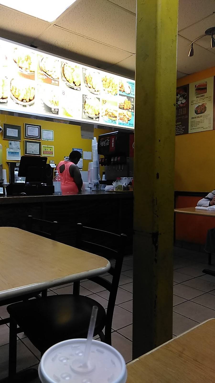 Eastpoint Fish & Wings | restaurant | 2941 Main St, Atlanta, GA 30344, USA | 4047674828 OR +1 404-767-4828