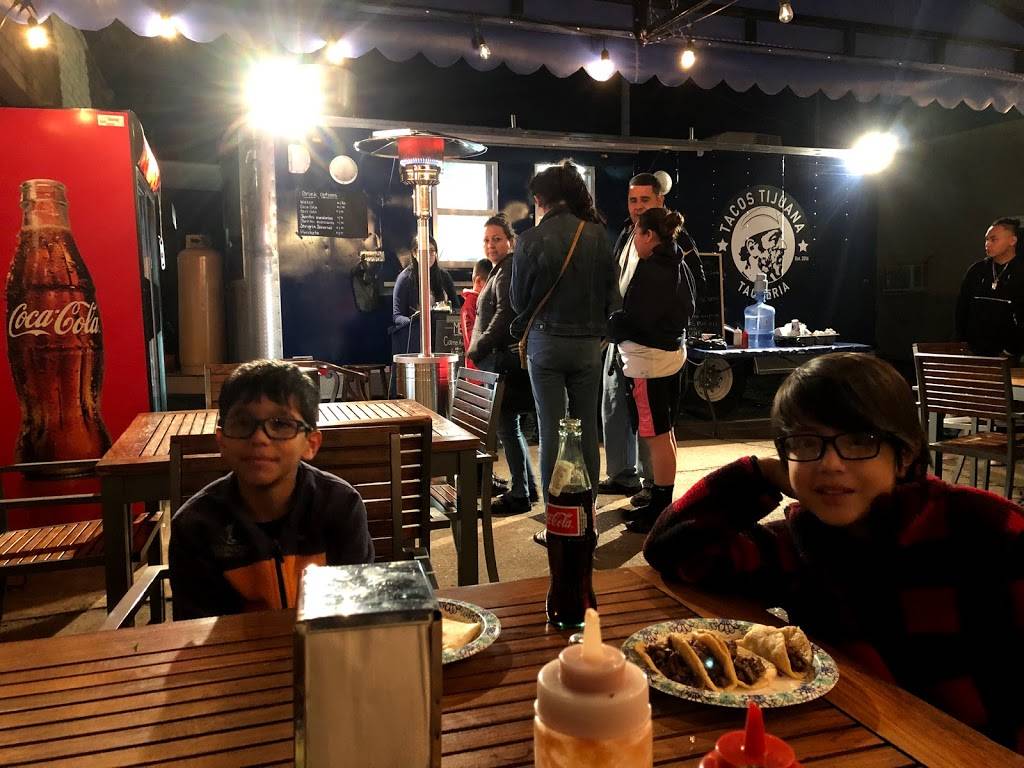 Tacos Tijuana | restaurant | 13071 W Grand Ave, Surprise, AZ 85374, USA | 6026575909 OR +1 602-657-5909