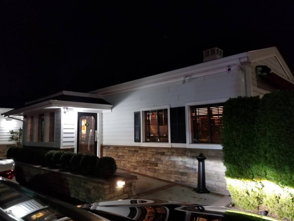 Jakes Steakhouse | restaurant | 2172 Hempstead Turnpike, East Meadow, NY 11554, USA | 5162228400 OR +1 516-222-8400