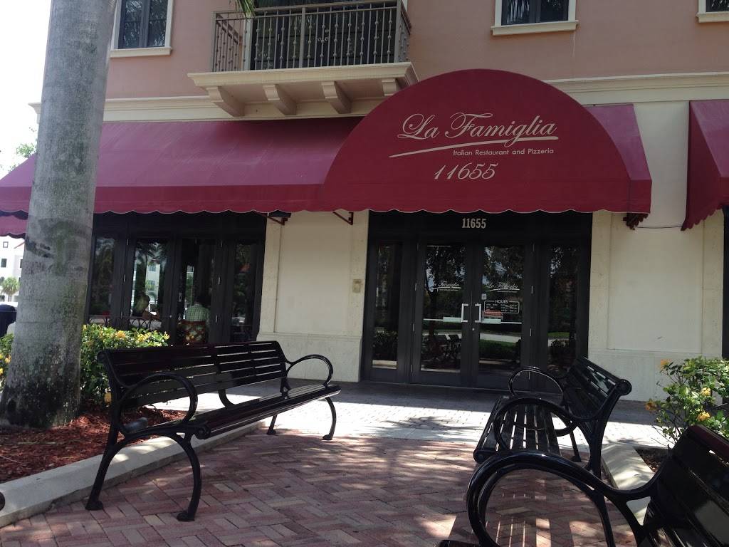 La Famiglia | restaurant | 11655 Red Rd, Miramar, FL 33025, USA | 9548627499 OR +1 954-862-7499