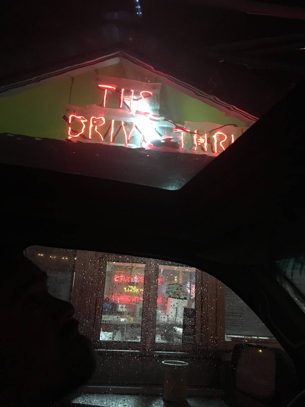 The Drive-Thru | bakery | 1801 E North Ave, Milwaukee, WI 53202, USA | 4142879900 OR +1 414-287-9900