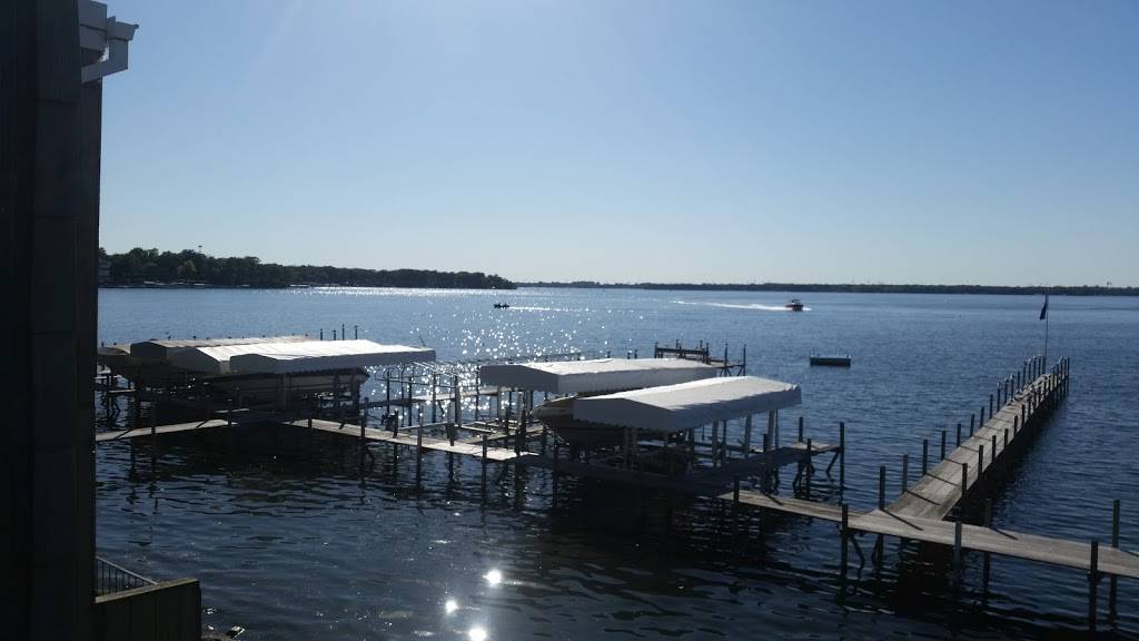 Dry Dock | night club | N 333, US-71, Arnolds Park, IA 51331, USA | 7123329449 OR +1 712-332-9449