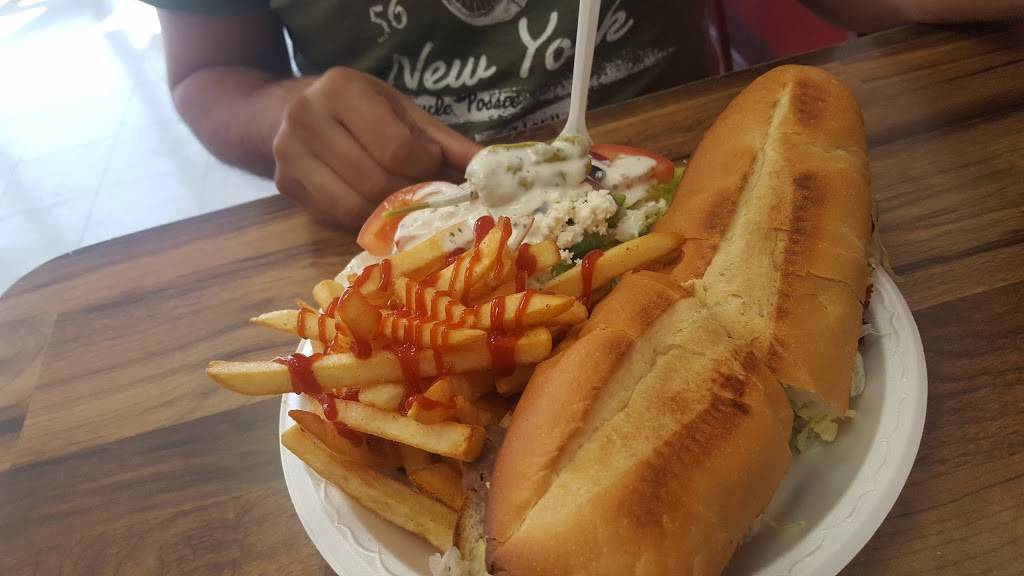 Rosa Giant Pizza | restaurant | 1680 Broadway G, Chula Vista, CA 91911, USA | 6195750519 OR +1 619-575-0519