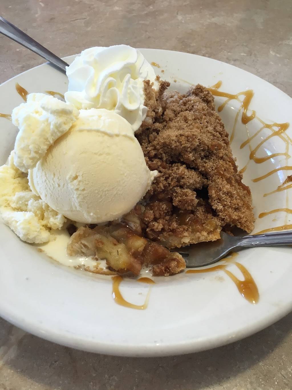 Kinni Cafe- River Falls | cafe | 702 N Main St, River Falls, WI 54022, USA | 7154259440 OR +1 715-425-9440