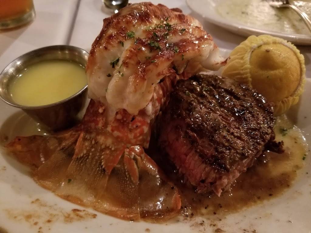 Del Friscos | restaurant | 4107 Oechsli Ave, Louisville, KY 40207, USA | 5028977077 OR +1 502-897-7077