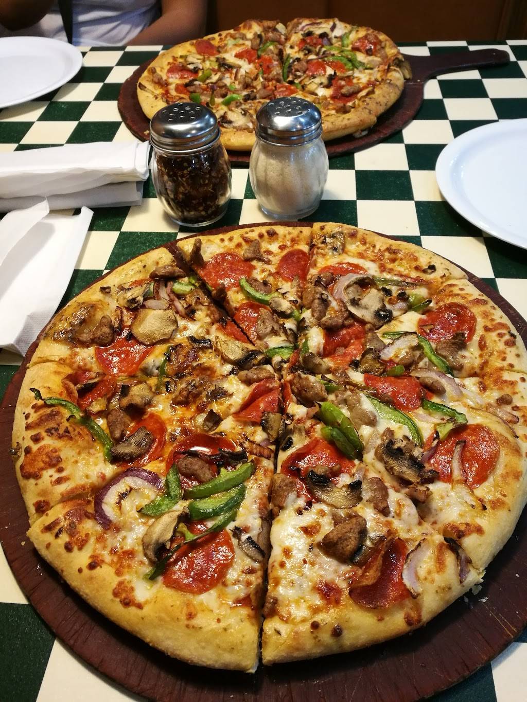 Pizza Hut | restaurant | 2208 Artesia Blvd, Torrance, CA 90504, USA | 3103299900 OR +1 310-329-9900