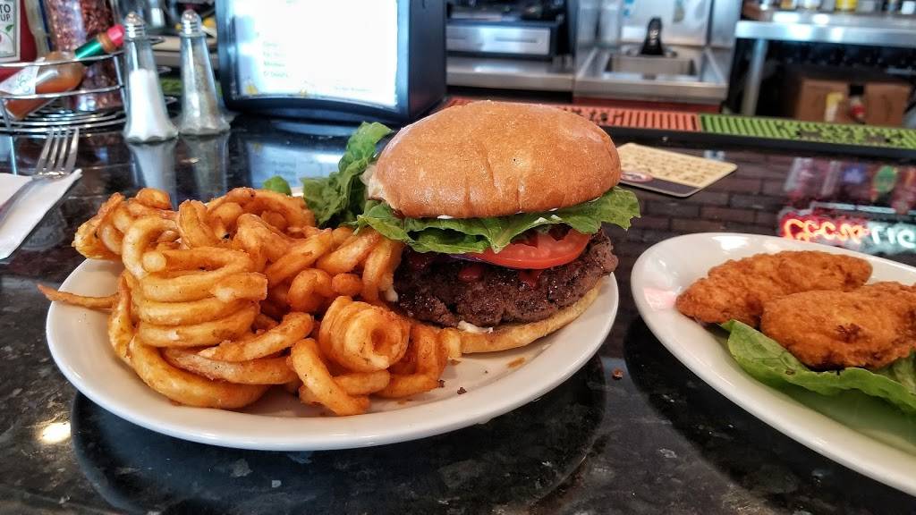 Beach Street Pizza & Bar | restaurant | 303 Beach St, Santa Cruz, CA 95060, USA | 8314718530 OR +1 831-471-8530