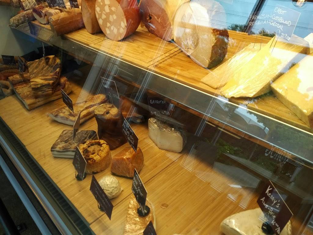 Red Hog Restaurant & Butcher Shop | restaurant | 2622 Frankfort Ave, Louisville, KY 40206, USA | 5023840795 OR +1 502-384-0795