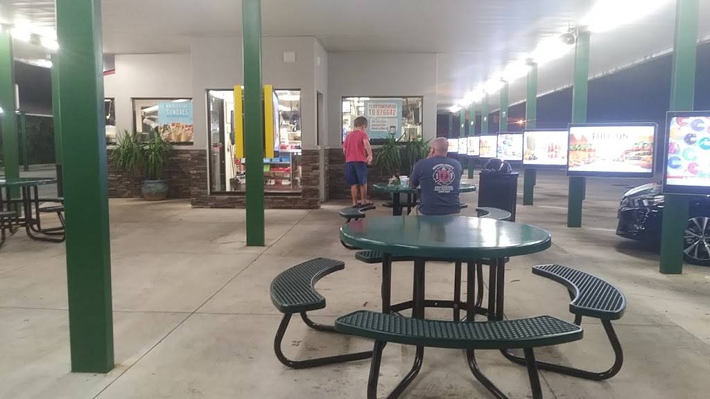 Sonic Drive-In | restaurant | 555 S Babcock St, Melbourne, FL 32901, USA | 3214095509 OR +1 321-409-5509