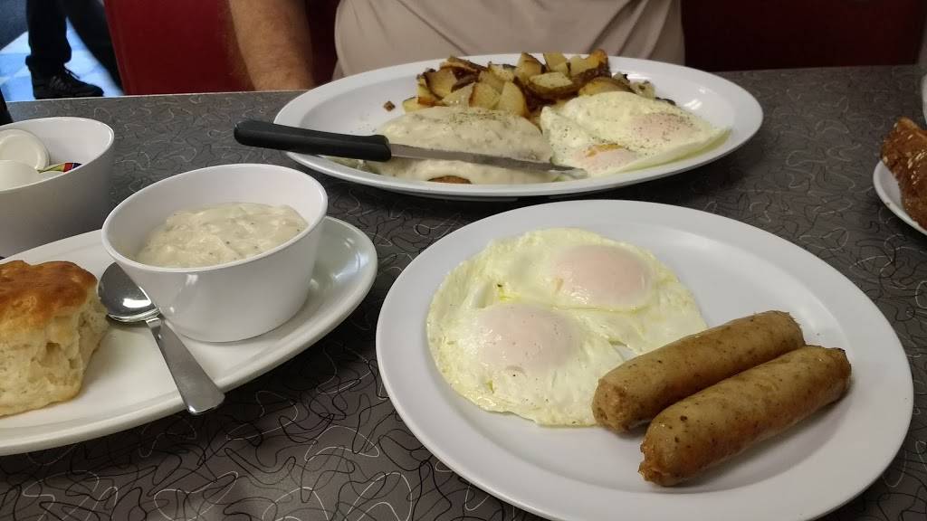 Gateway Grill | restaurant | 11188 Old Saint Charles Rd, St Ann, MO 63074, USA | 3142090400 OR +1 314-209-0400