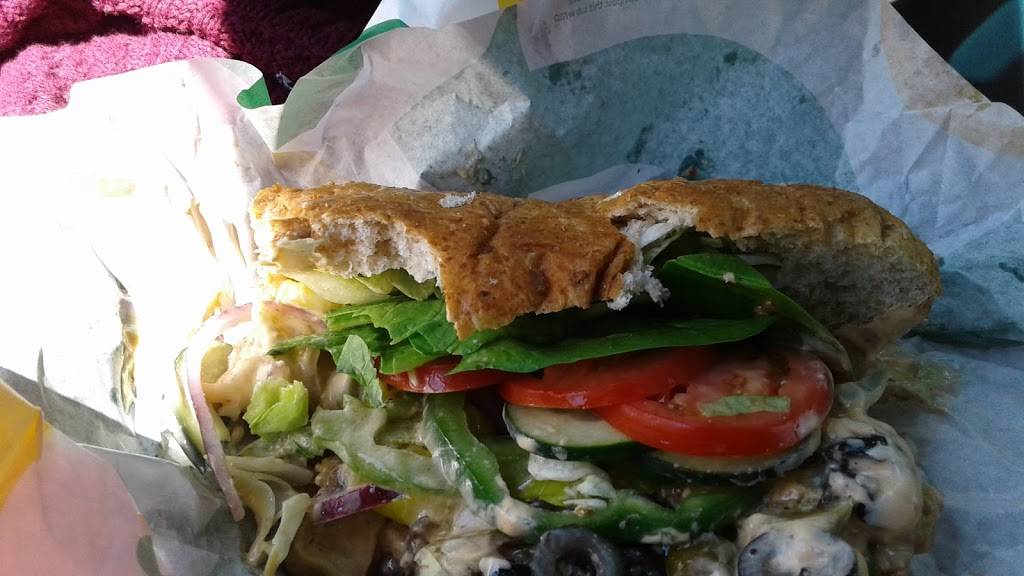 Subway | restaurant | 5001 Cornell Rd, Blue Ash, OH 45242, USA | 5134691757 OR +1 513-469-1757