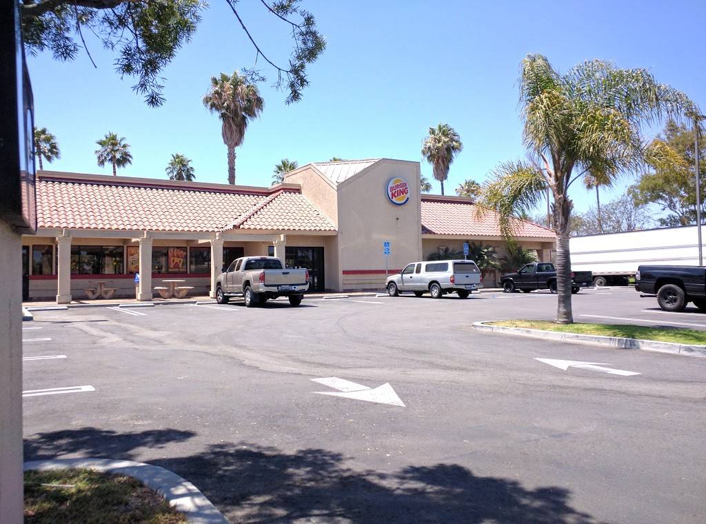 Burger King | restaurant | 2800 Paseo Mercado, Oxnard, CA 93036, USA | 8059881447 OR +1 805-988-1447