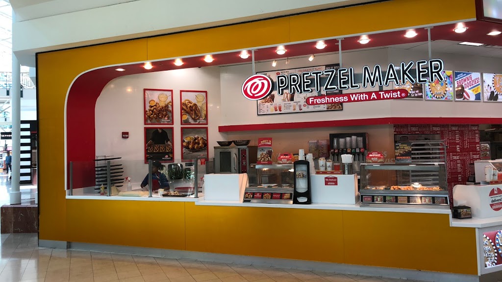 Pretzelmaker | restaurant | BAYSHORE MALL 3300 Broadway Street Spc #304A, Eureka, CA 95501, USA | 7074449595 OR +1 707-444-9595