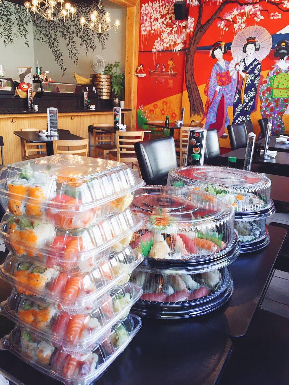 Nori Sushi At Edgewater | restaurant | 1235 W Devon Ave, Chicago, IL 60660, USA | 7732625216 OR +1 773-262-5216