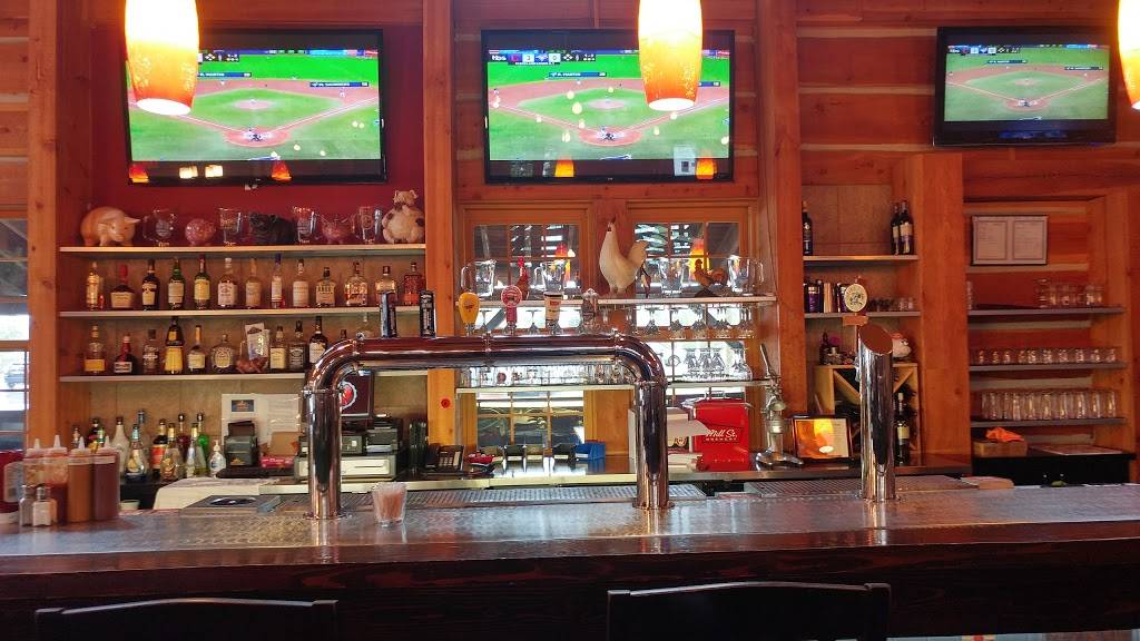 Smoke & Spice Southern Barbeque | restaurant | 7470 Tecumseh Rd E, Windsor, ON N8T 1E9, Canada | 5192524999 OR +1 519-252-4999