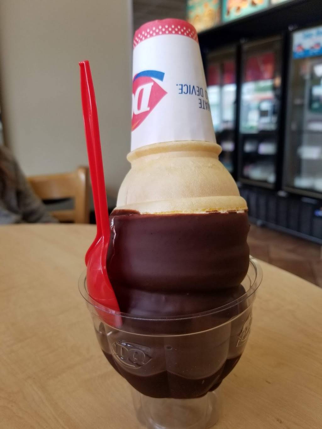 Dairy Queen | restaurant | 1048 Grand Ave, Galesburg, IL 61401, USA | 3093421970 OR +1 309-342-1970