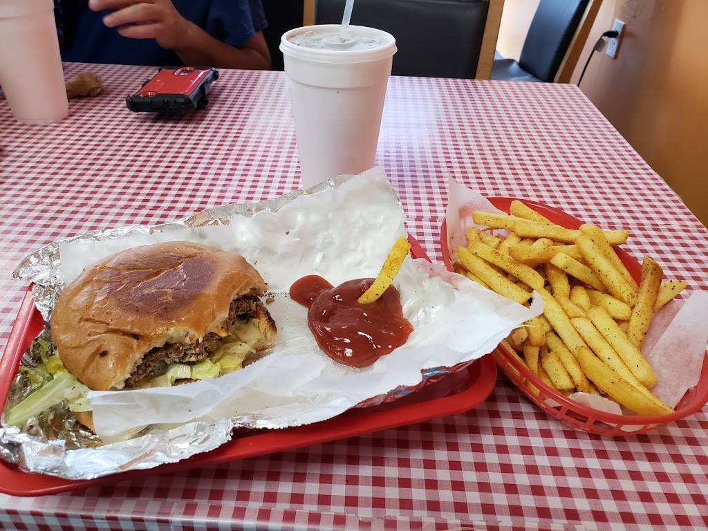 Stair Burger Mart | restaurant | 6700 Brentwood Stair Rd #128, Fort Worth, TX 76112, USA | 8174969598 OR +1 817-496-9598