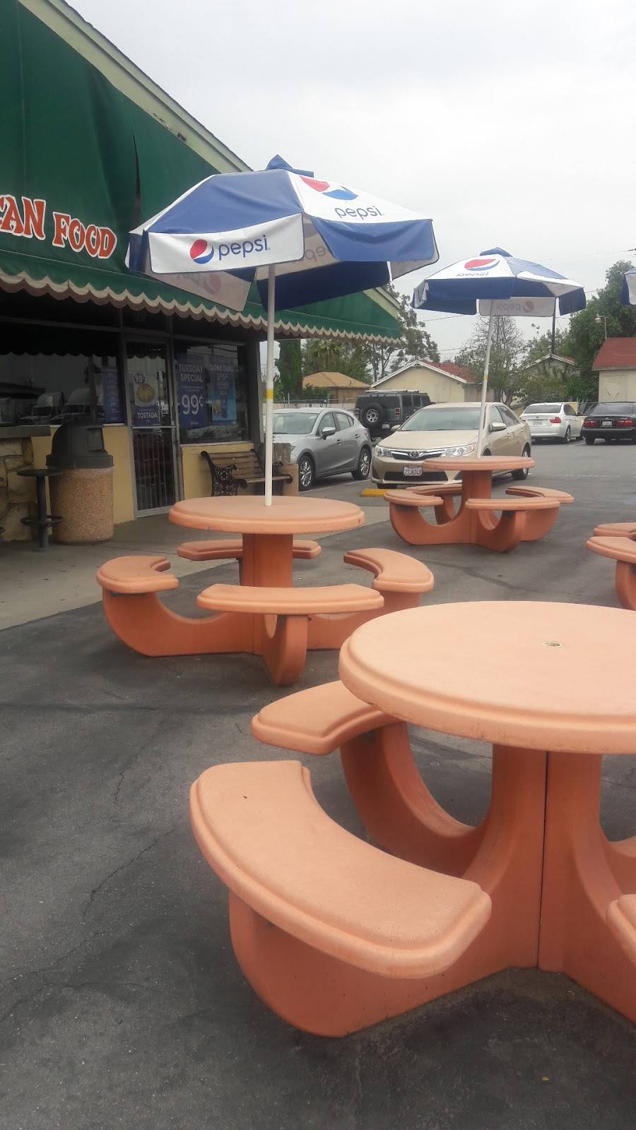 Tonys Mexican Food | restaurant | 290 W Mill St, San Bernardino, CA 92408, USA | 9098854855 OR +1 909-885-4855