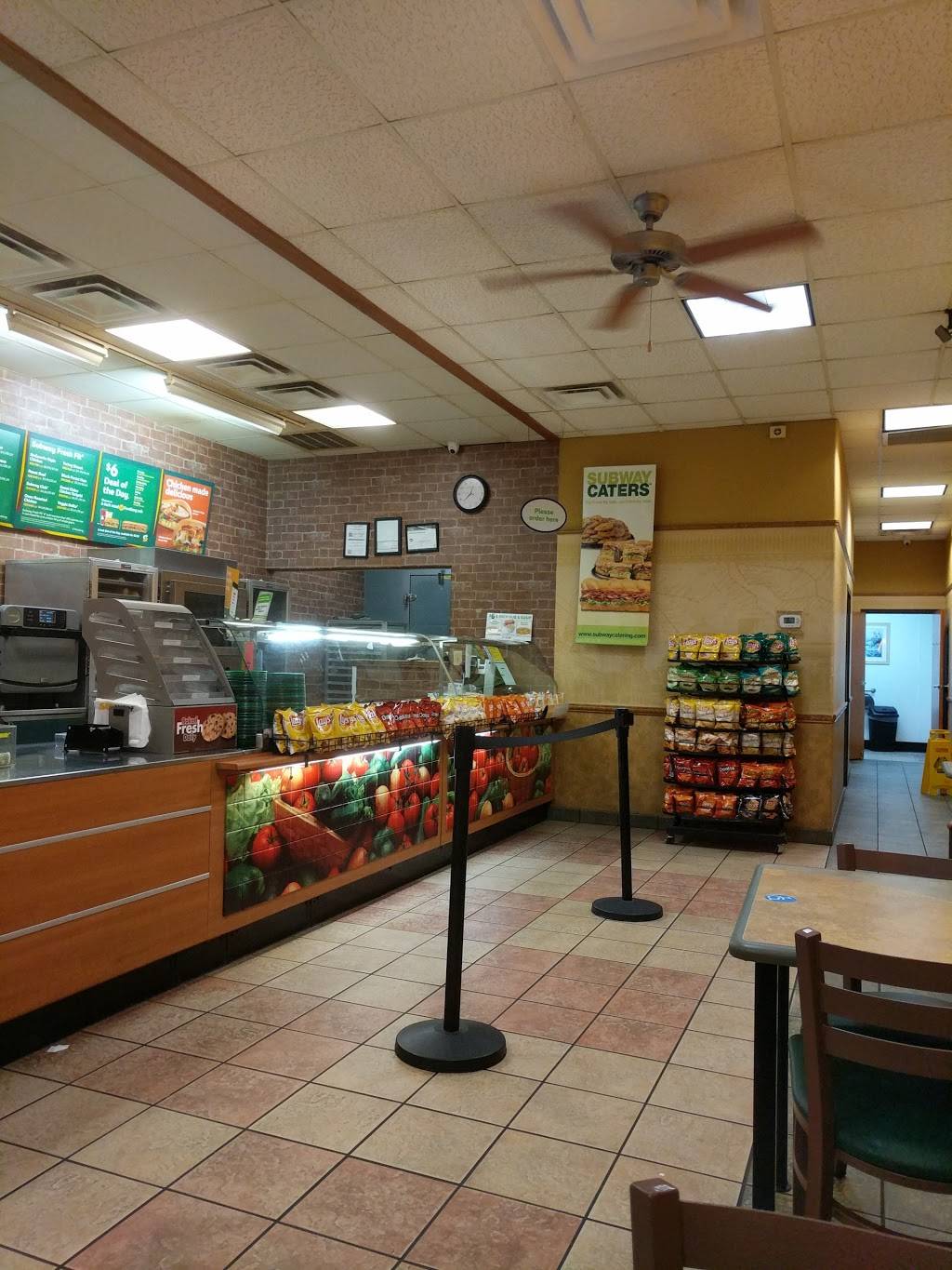 Subway Restaurants | restaurant | 21183 Kuykendahl Rd, Spring, TX 77379, USA | 2813748760 OR +1 281-374-8760