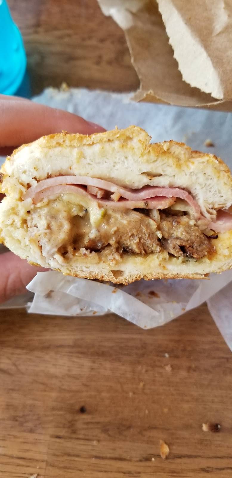 Potbelly Sandwich Shop | restaurant | 48 Roosevelt Rd, Chicago, IL 60605, USA | 3124351238 OR +1 312-435-1238