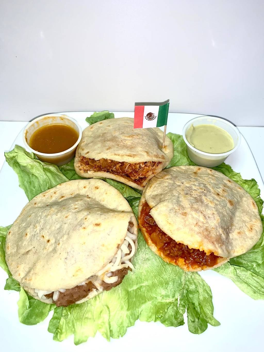 Paleteria y Neveria La Mexicana | restaurant | 1019 Granbury St, Cleburne, TX 76033, USA | 6823171740 OR +1 682-317-1740