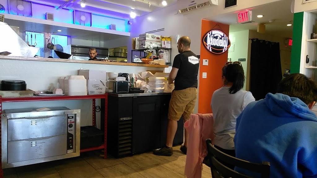 The Taco Joint | restaurant | 1000 N Broadwalk Suite 1, Hollywood, FL 33019, USA | 9548663777 OR +1 954-866-3777