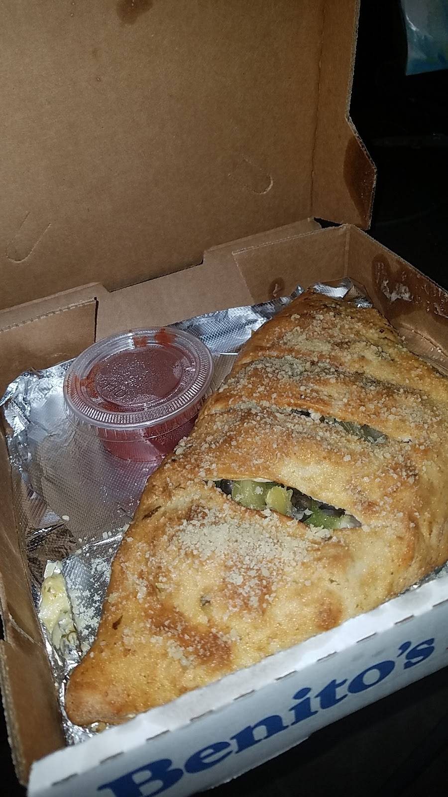 Benitos Pizza | restaurant | 23025 21 Mile Rd, Macomb, MI 48042, USA | 5865980800 OR +1 586-598-0800