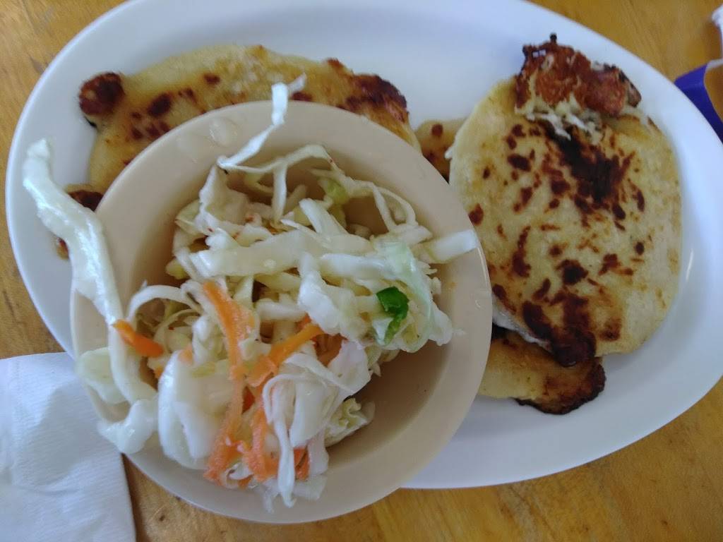 Restaurant Y Panaderia Latina | restaurant | 3221 W Davis St, Dallas, TX 75211, USA | 2143374470 OR +1 214-337-4470