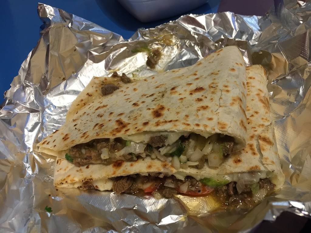 Taqueria El Grullense | restaurant | 117 N Sacramento St, Lodi, CA 95240, USA | 2093333303 OR +1 209-333-3303