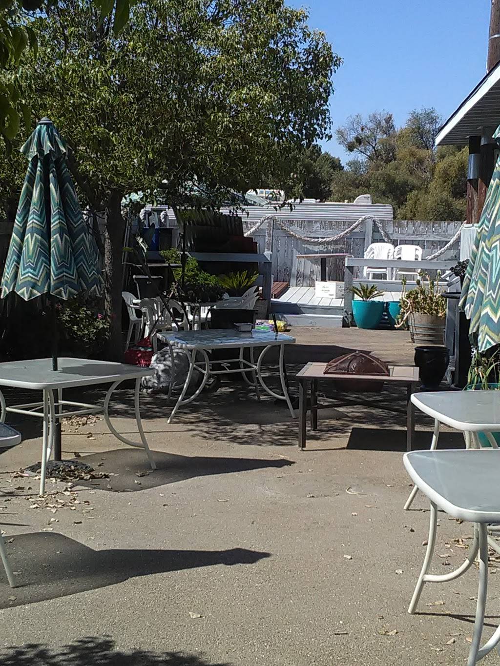 Tugs Bar and Grill | restaurant | 6201 Bethel Island Rd, Bethel Island, CA 94511, USA | 9256849800 OR +1 925-684-9800