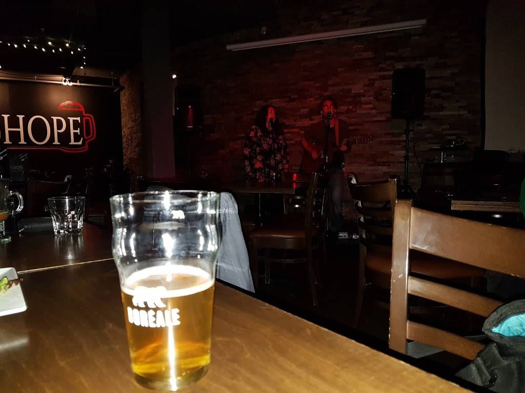 La Chope | restaurant | 316 Rue Saint Georges, Saint-Jérôme, QC J7Z 5A8, Canada | 4505043676 OR +1 450-504-3676