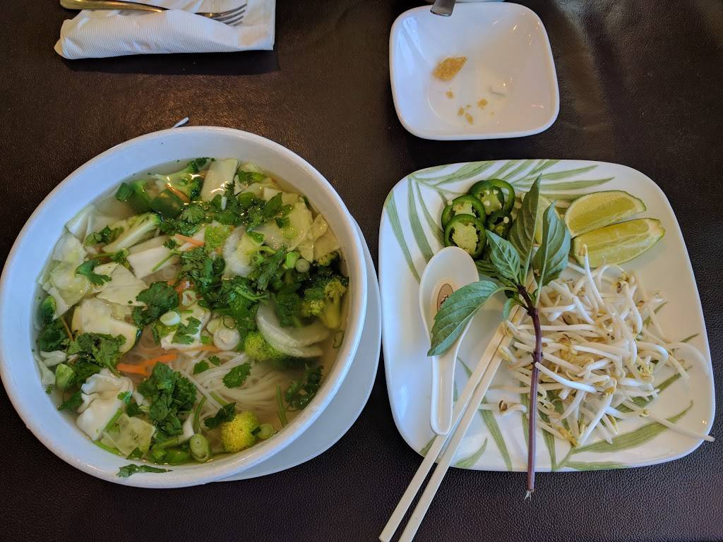 Pho Restaurant | restaurant | 12308 East 86th St N, Owasso, OK 74055, USA | 9186095200 OR +1 918-609-5200