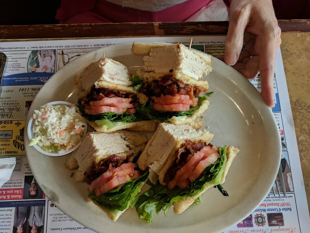 The West Chester Diner | restaurant | 1147 West Chester Pike, West Chester, PA 19382, USA | 6106929000 OR +1 610-692-9000