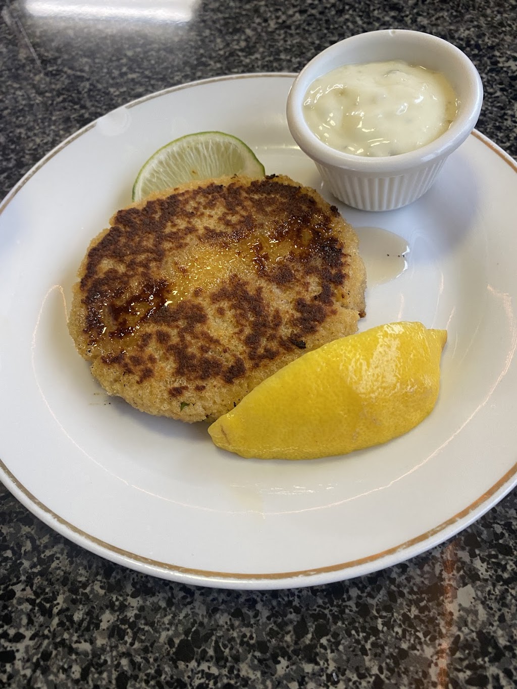 Crescent Seafood | restaurant | 170 Marine Way, Crescent City, CA 95531, USA | 7074601115 OR +1 707-460-1115