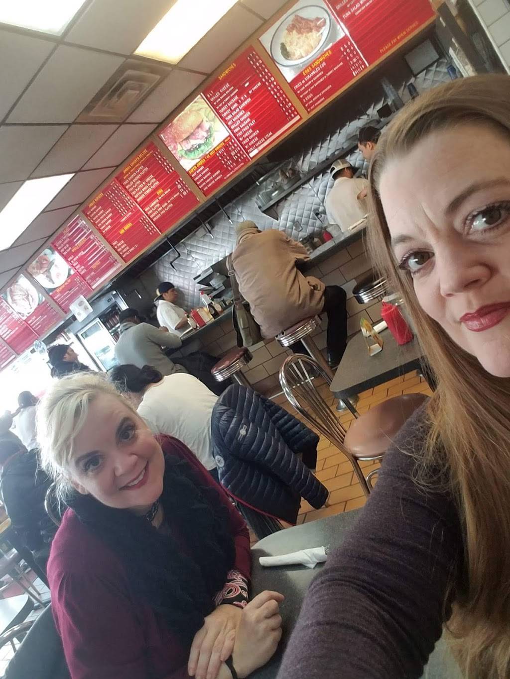 Jimbos Hamburger Palace | restaurant | 528 W 145th St, New York, NY 10031, USA | 2129260338 OR +1 212-926-0338