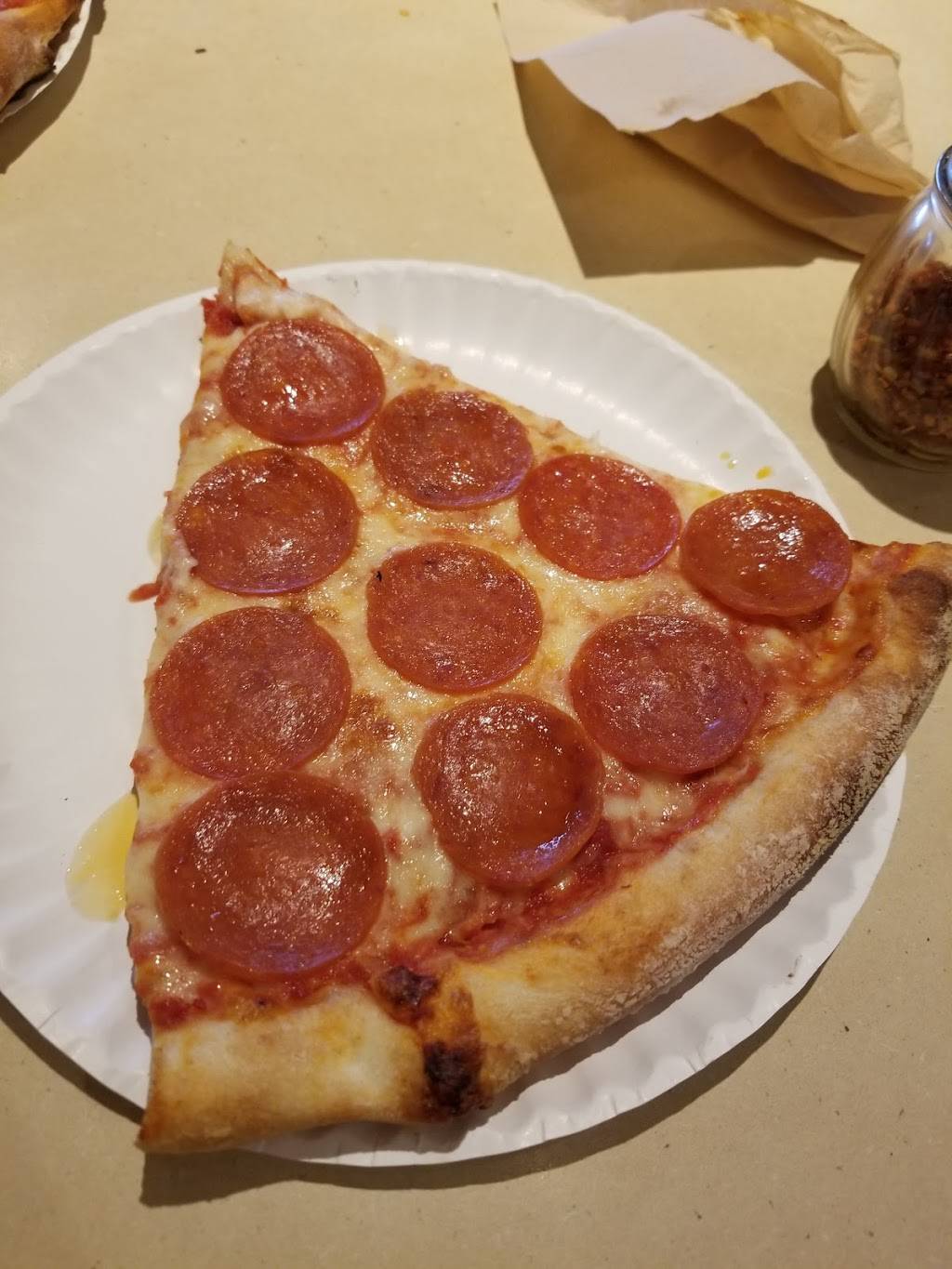 Marios Pizzeria | restaurant | 596 Old Country Rd, Westbury, NY 11590, USA | 5169973000 OR +1 516-997-3000