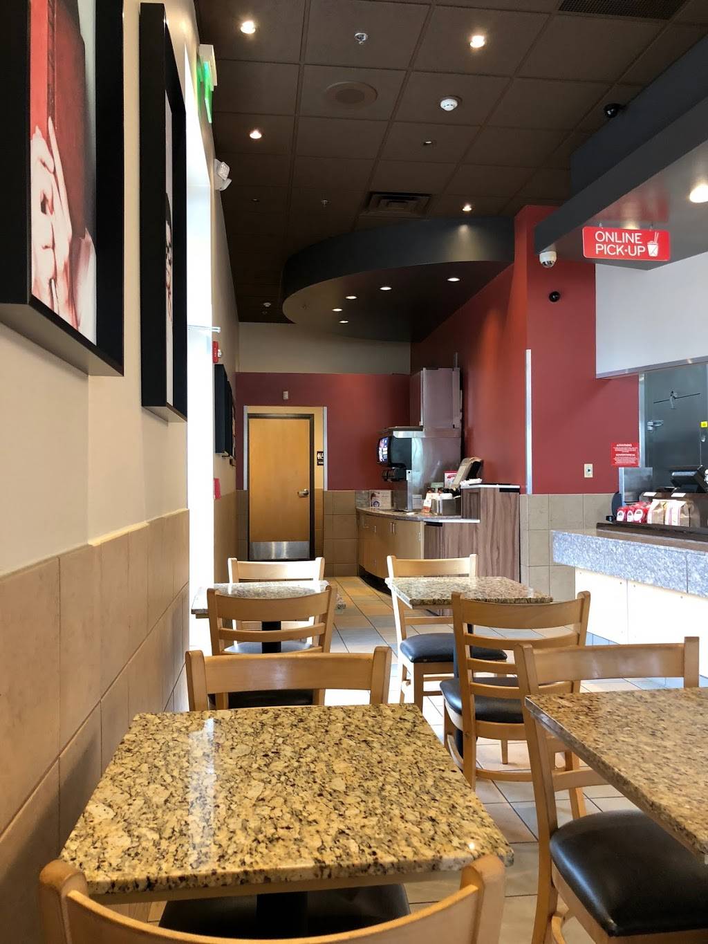 Panda Express | meal takeaway | 27 S Western Ave, Carpentersville, IL 60110, USA | 8474289910 OR +1 847-428-9910