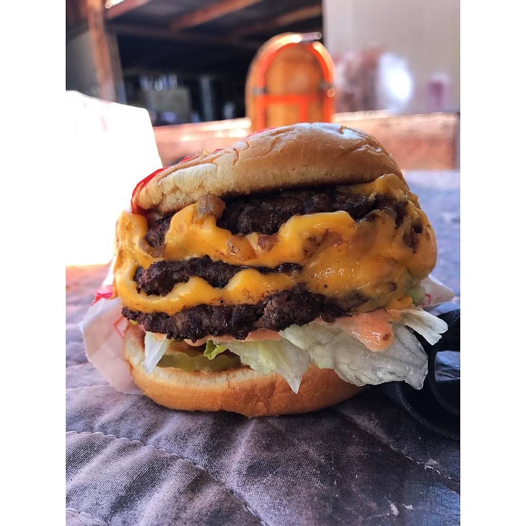 In-N-Out Burger | restaurant | 2770 W Peoria Ave, Phoenix, AZ 85029, USA | 8007861000 OR +1 800-786-1000