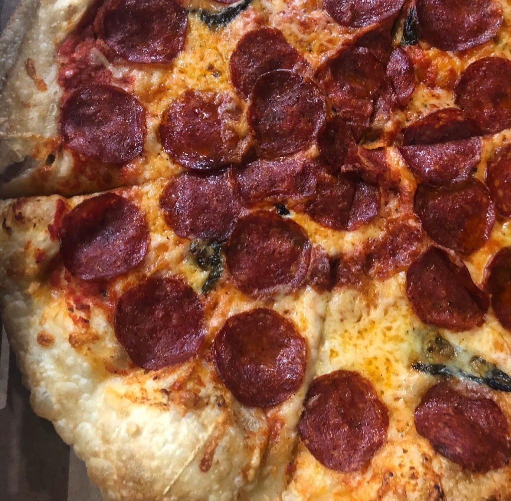 Bobs Pizza | restaurant | 1512 N LaSalle Dr, Chicago, IL 60610, USA | 3128698006 OR +1 312-869-8006