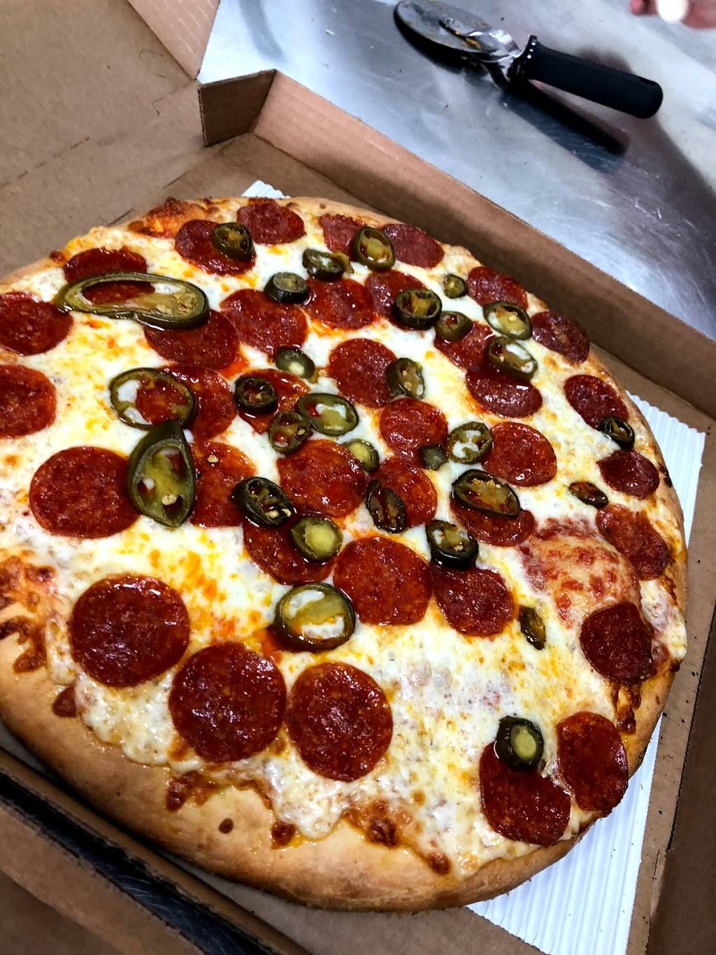 Domenick Pizza Co | restaurant | 34084 County Line Rd, Yucaipa, CA 92399, USA | 9094468500 OR +1 909-446-8500