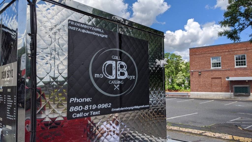 Dem Boyz Grill & Catering | restaurant | 53 North St, Bristol, CT 06010, USA | 8608199962 OR +1 860-819-9962